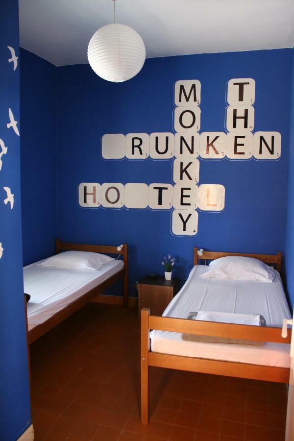 The Mellow Monkey Hostel 자다르 외부 사진